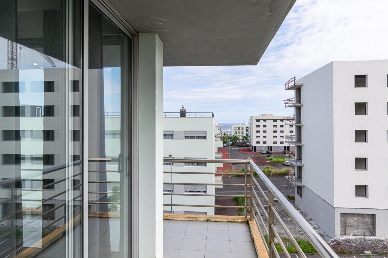 Atlantic West Town Apartment ปอนตาเดลกาดา ภายนอก รูปภาพ