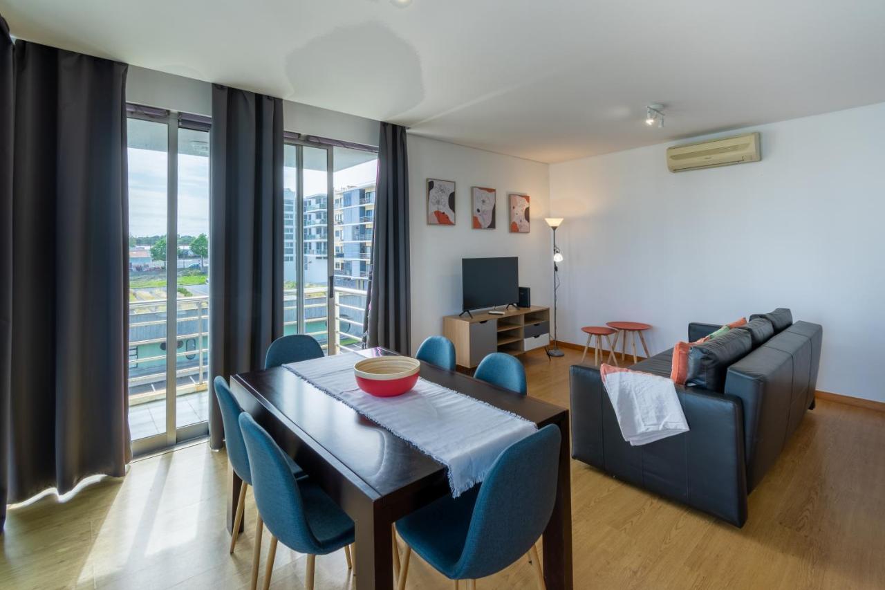 Atlantic West Town Apartment ปอนตาเดลกาดา ภายนอก รูปภาพ